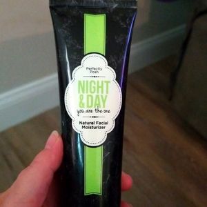 Perfectly Posh Night & Day Face Moisturizer